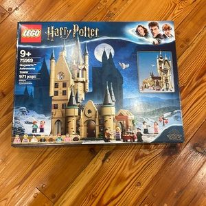 Lego Harry Potter 75969 Hogwarts Astronomy Tower New Sealed   971 pcs